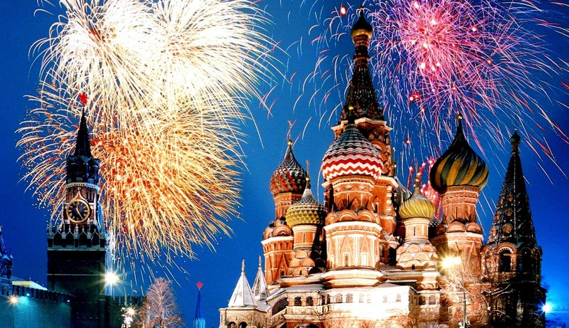 Москва в Новогодних украшениях