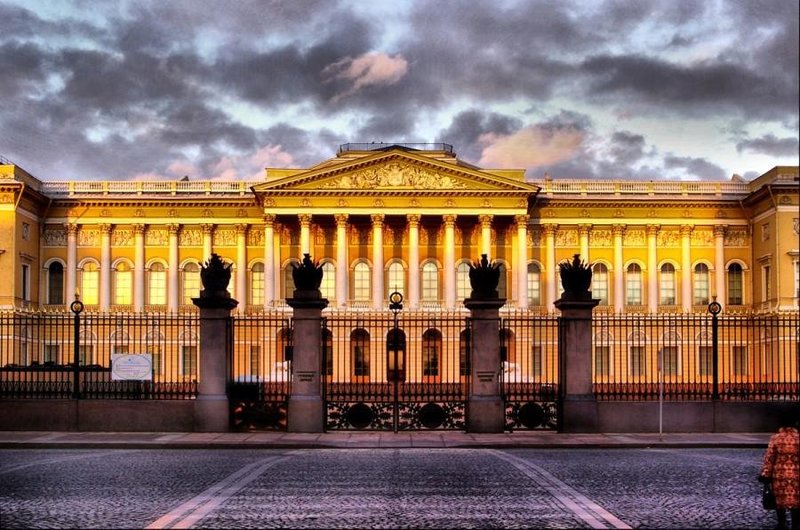 Санкт-Петербург (день и ночь музеев) + Петергоф