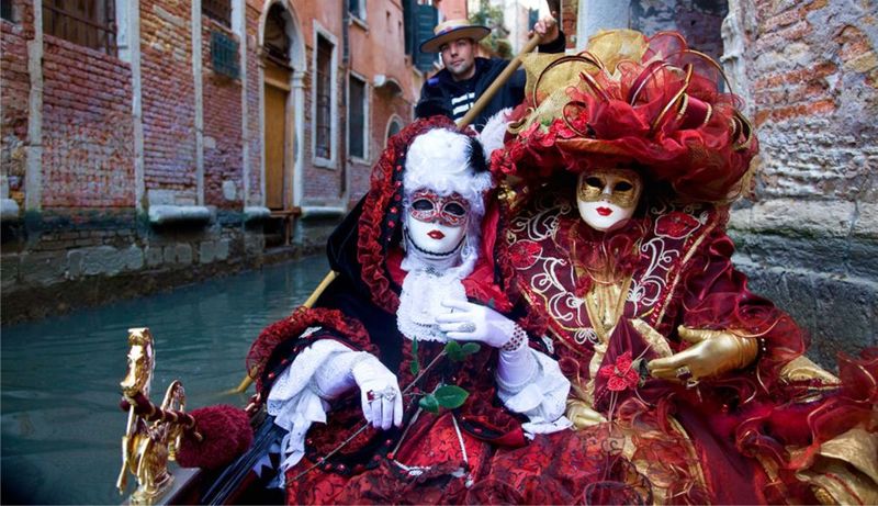 Итальянские каникулы  Венецианский карнавал