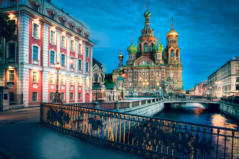Санкт-Петербург и его дворцово-парковое ожерелье 
