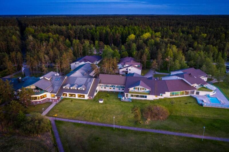 KULDNE SÜGIS HAAPSALUS
